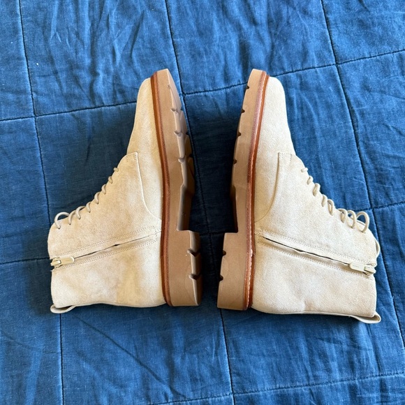 Vince Rae Suede Combat Lace Bootie Size 8 - Picture 5 of 8